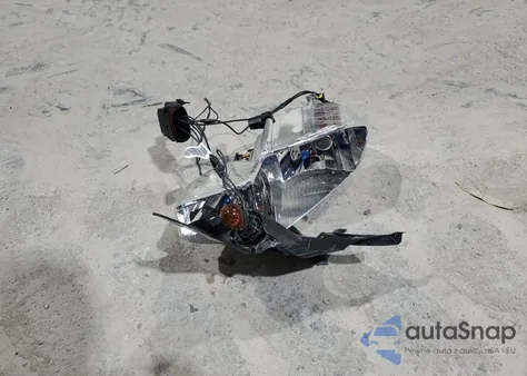 2019 Ford Fiesta Se из США, поврежденный, VIN 3FADP4BJ1KM156404